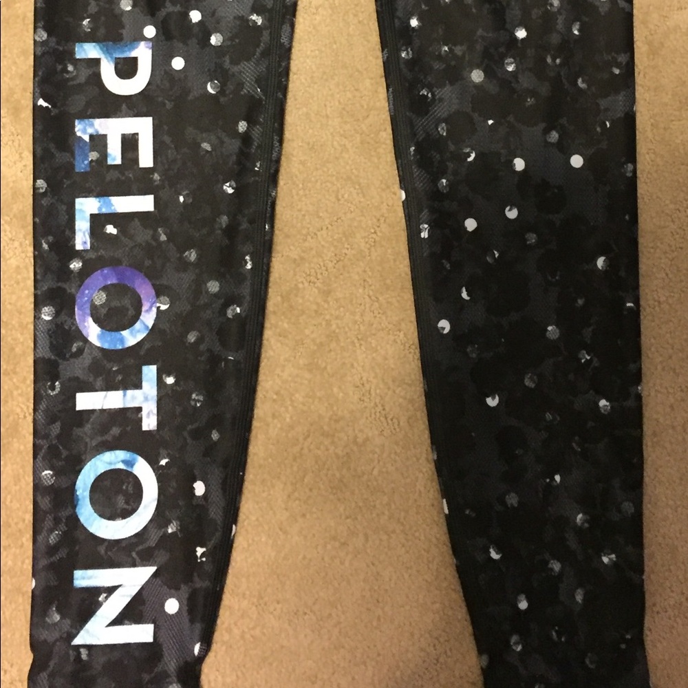 Peloton high waist reversible leggings